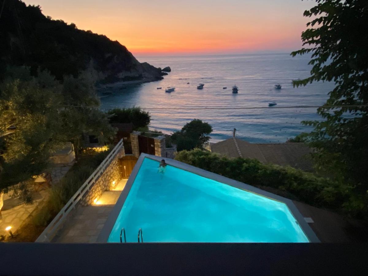 Caltabania Suites Agios Nikitas Exterior photo